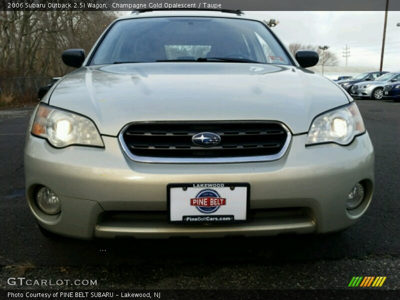 Champagne Gold Opalescent / Taupe 2006 Subaru Outback 2.5i Wagon