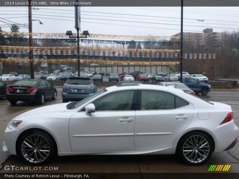 Ultra White / Parchment 2014 Lexus IS 250 AWD