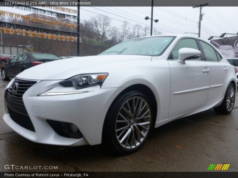 Ultra White / Parchment 2014 Lexus IS 250 AWD