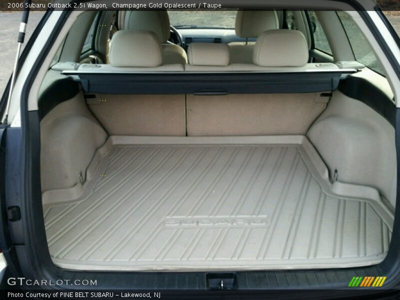 Champagne Gold Opalescent / Taupe 2006 Subaru Outback 2.5i Wagon