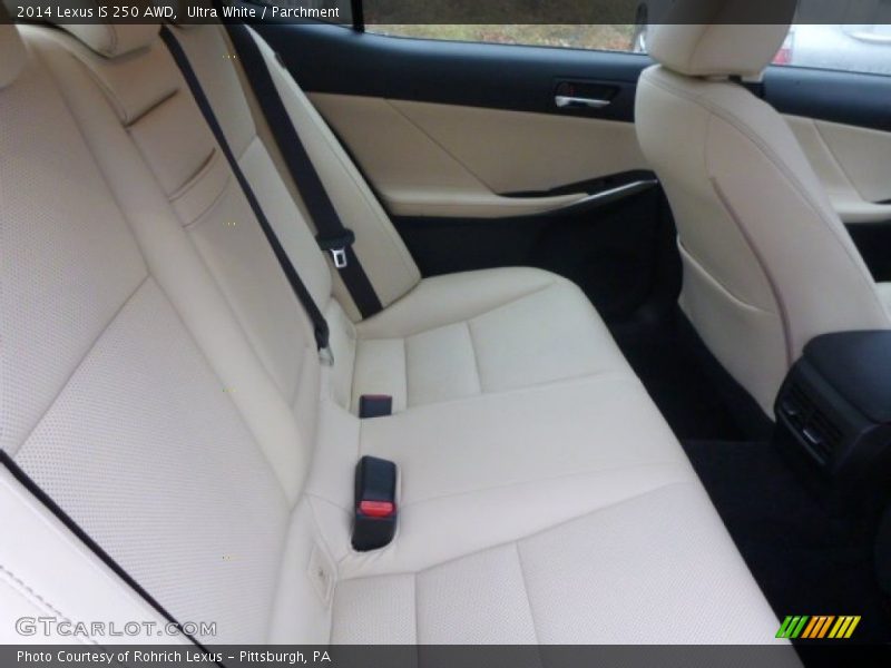 Ultra White / Parchment 2014 Lexus IS 250 AWD