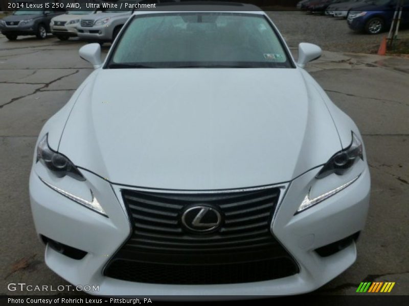 Ultra White / Parchment 2014 Lexus IS 250 AWD