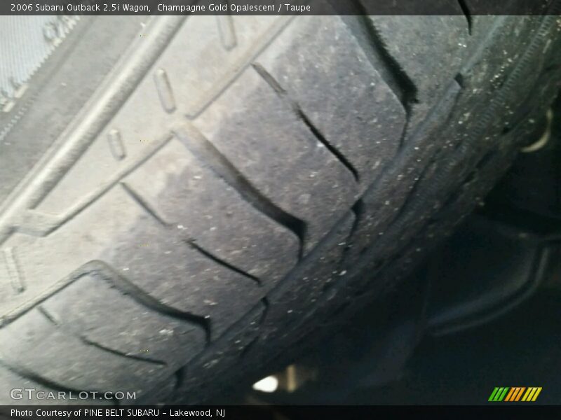 Champagne Gold Opalescent / Taupe 2006 Subaru Outback 2.5i Wagon