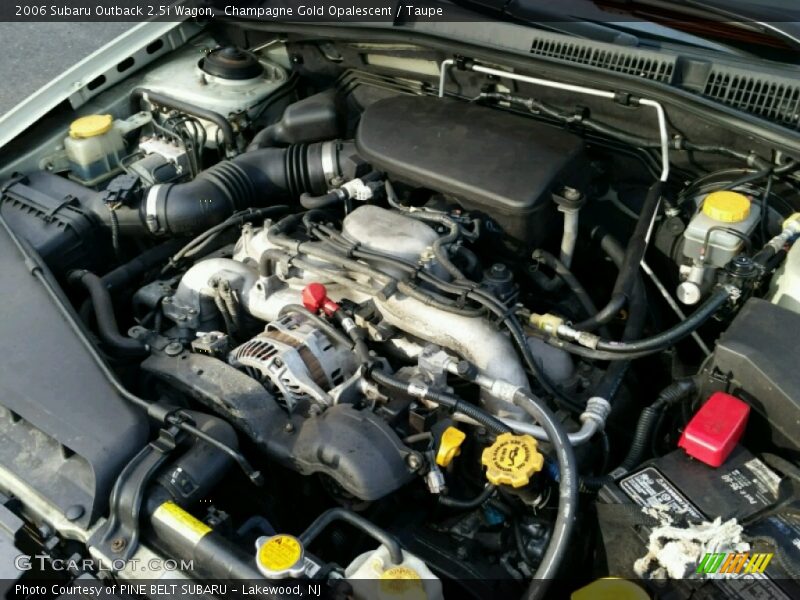 Champagne Gold Opalescent / Taupe 2006 Subaru Outback 2.5i Wagon