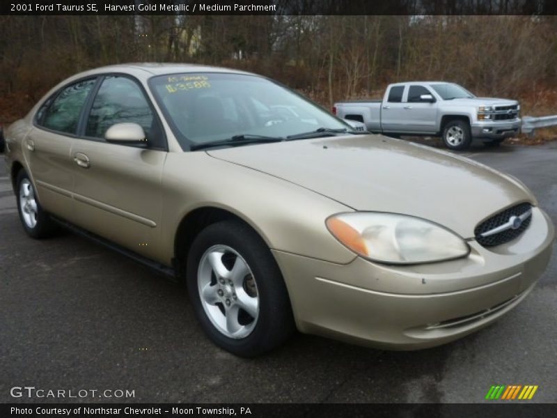 Harvest Gold Metallic / Medium Parchment 2001 Ford Taurus SE