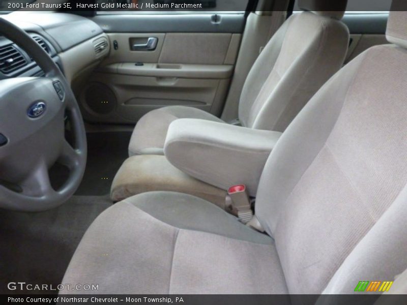 Harvest Gold Metallic / Medium Parchment 2001 Ford Taurus SE