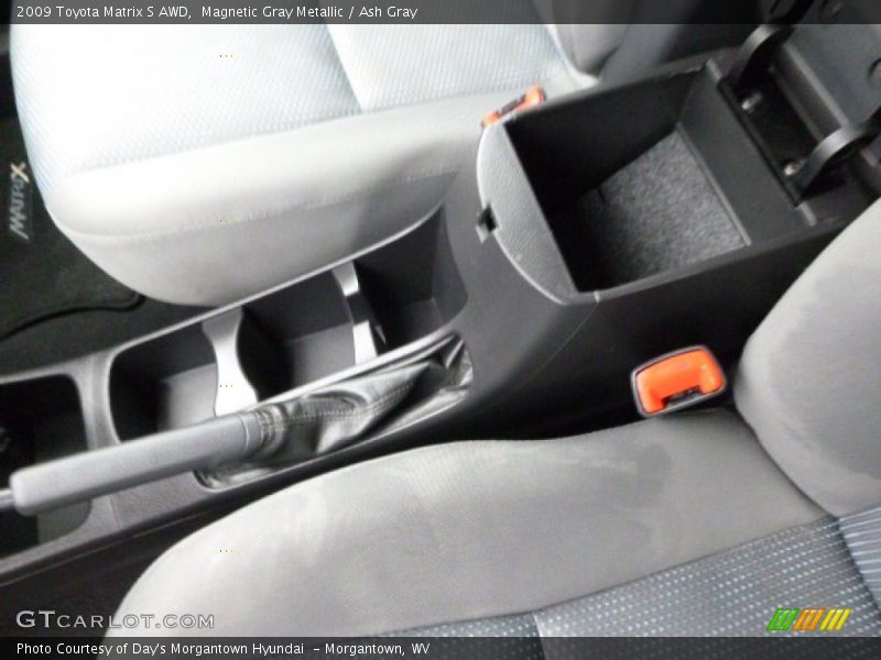 Magnetic Gray Metallic / Ash Gray 2009 Toyota Matrix S AWD