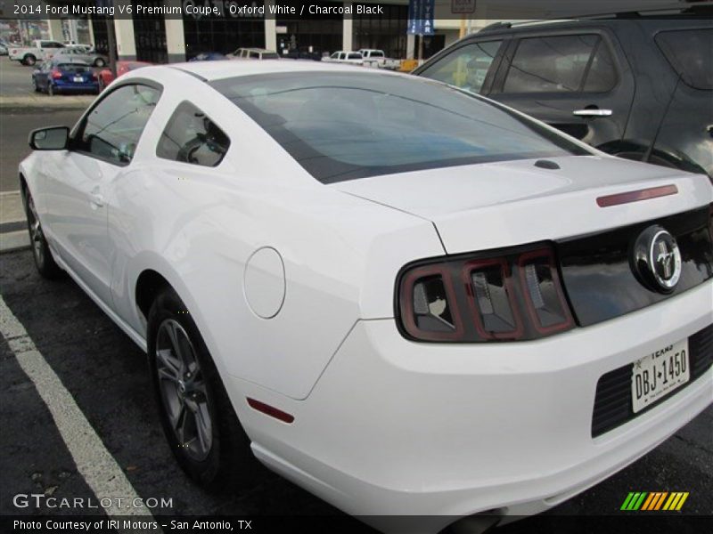 Oxford White / Charcoal Black 2014 Ford Mustang V6 Premium Coupe