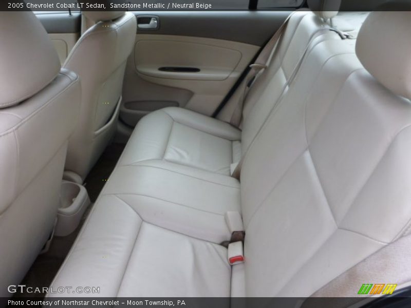 Sandstone Metallic / Neutral Beige 2005 Chevrolet Cobalt LT Sedan