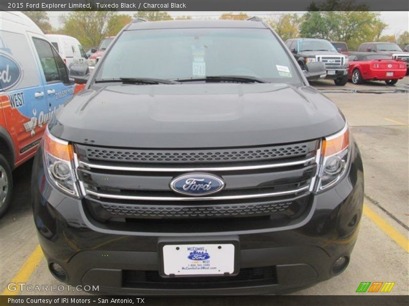Tuxedo Black / Charcoal Black 2015 Ford Explorer Limited