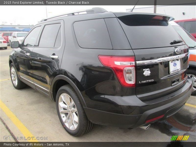 Tuxedo Black / Charcoal Black 2015 Ford Explorer Limited