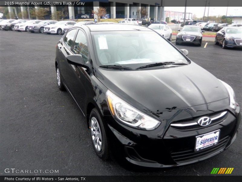 Ultra Black / Gray 2015 Hyundai Accent GLS