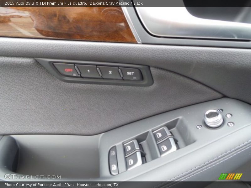 Controls of 2015 Q5 3.0 TDI Premium Plus quattro