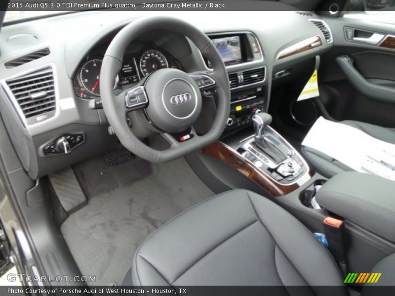  2015 Q5 3.0 TDI Premium Plus quattro Black Interior