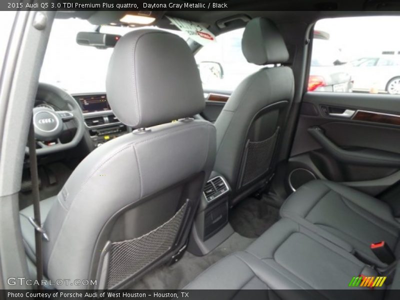 Rear Seat of 2015 Q5 3.0 TDI Premium Plus quattro