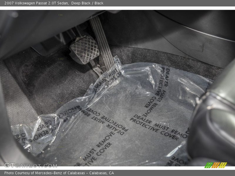 Deep Black / Black 2007 Volkswagen Passat 2.0T Sedan