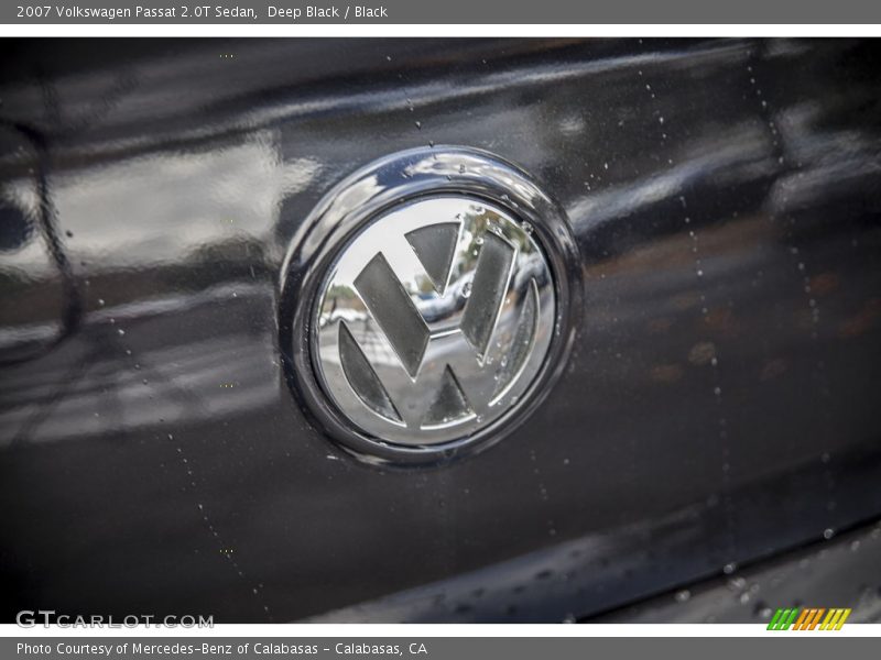 Deep Black / Black 2007 Volkswagen Passat 2.0T Sedan