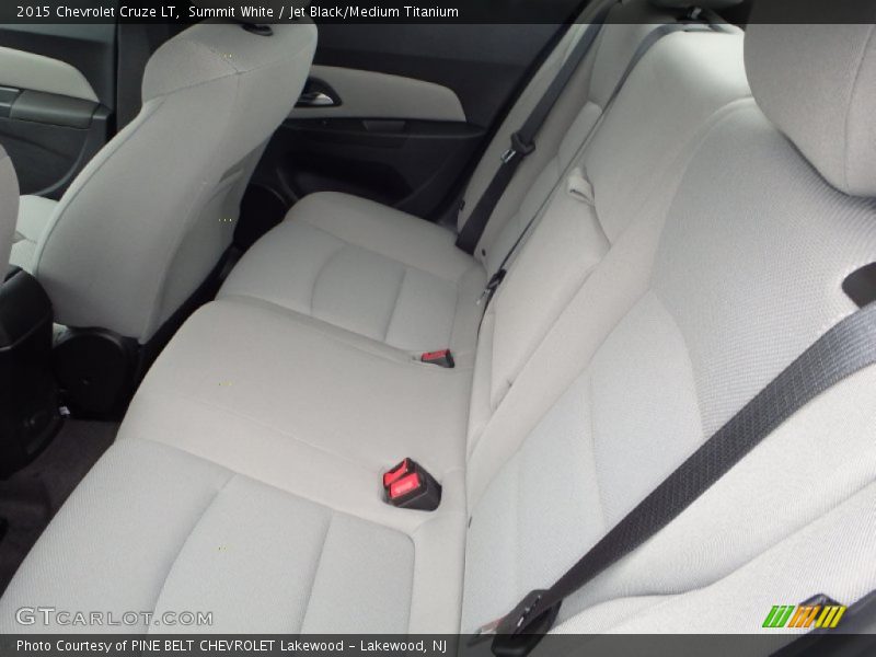 Summit White / Jet Black/Medium Titanium 2015 Chevrolet Cruze LT