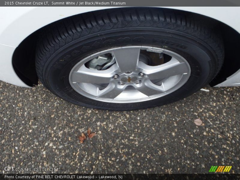 Summit White / Jet Black/Medium Titanium 2015 Chevrolet Cruze LT