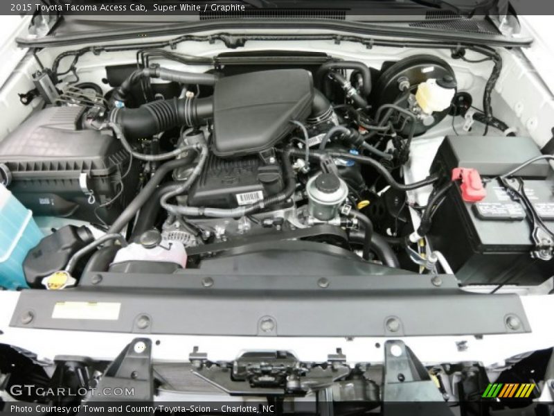 Super White / Graphite 2015 Toyota Tacoma Access Cab