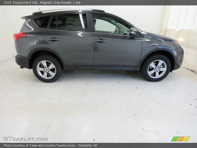 Magnetic Gray Metallic / Ash 2015 Toyota RAV4 XLE