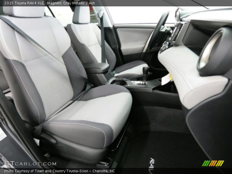 Magnetic Gray Metallic / Ash 2015 Toyota RAV4 XLE