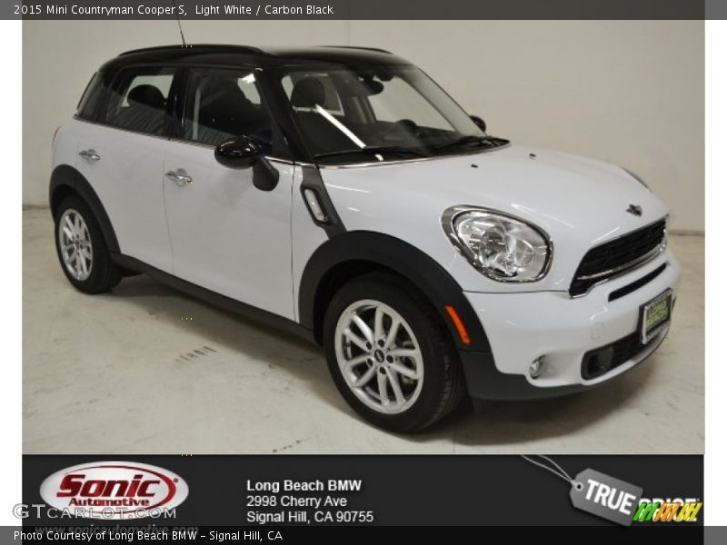 Light White / Carbon Black 2015 Mini Countryman Cooper S