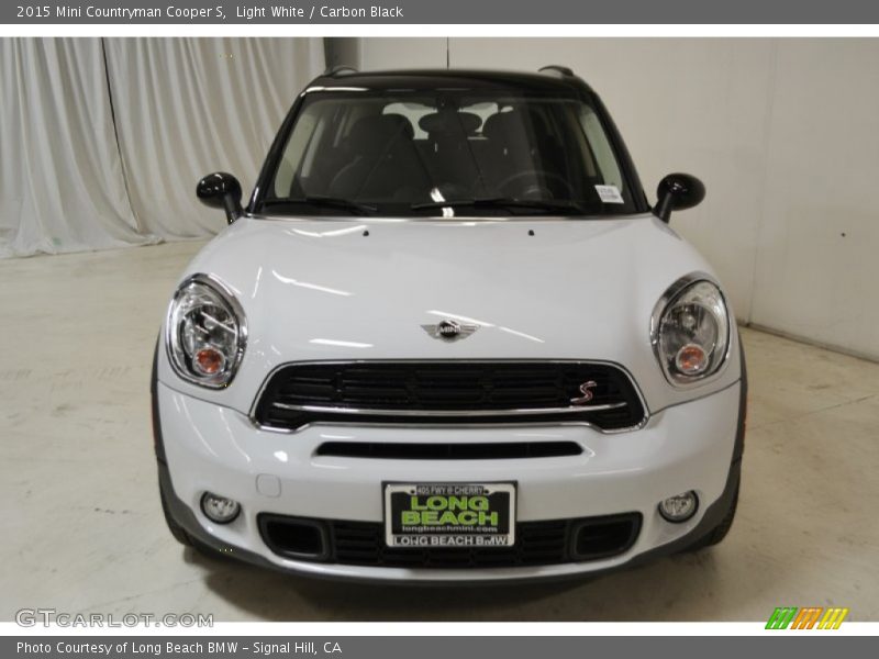 Light White / Carbon Black 2015 Mini Countryman Cooper S