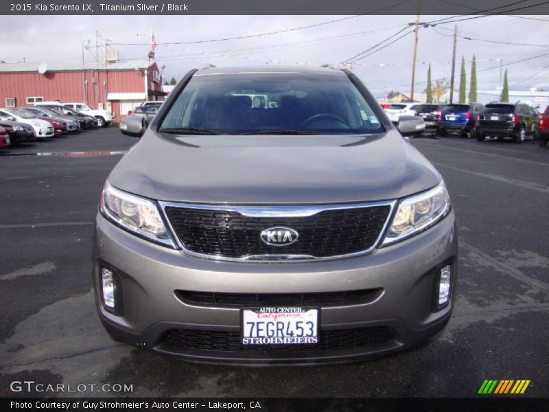 Titanium Silver / Black 2015 Kia Sorento LX