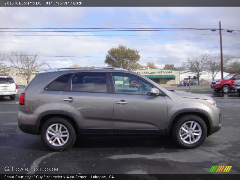 Titanium Silver / Black 2015 Kia Sorento LX