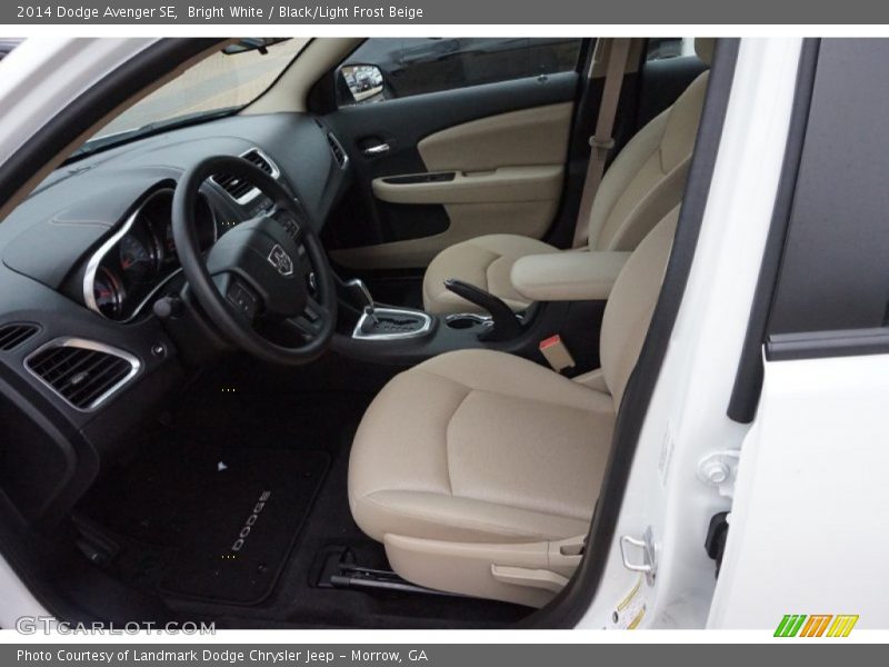 Bright White / Black/Light Frost Beige 2014 Dodge Avenger SE