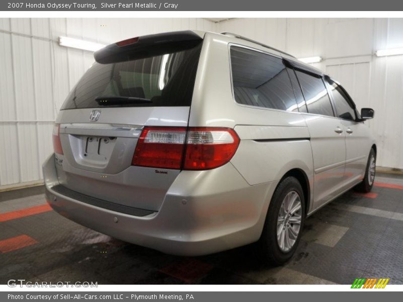 Silver Pearl Metallic / Gray 2007 Honda Odyssey Touring