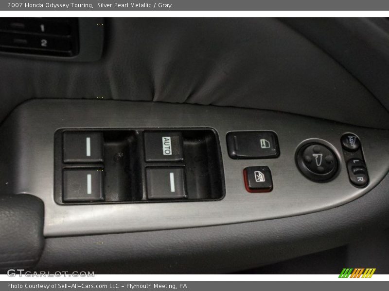 Silver Pearl Metallic / Gray 2007 Honda Odyssey Touring