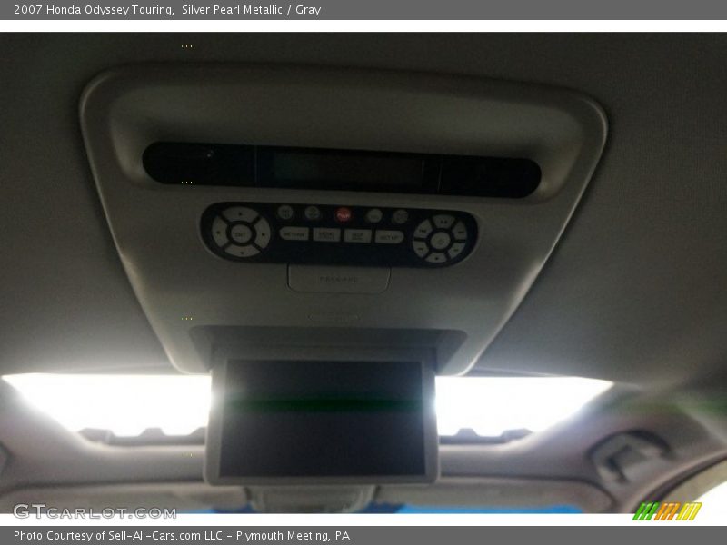 Silver Pearl Metallic / Gray 2007 Honda Odyssey Touring