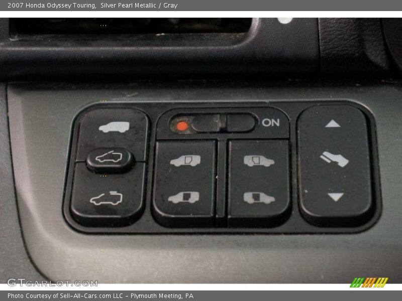 Silver Pearl Metallic / Gray 2007 Honda Odyssey Touring