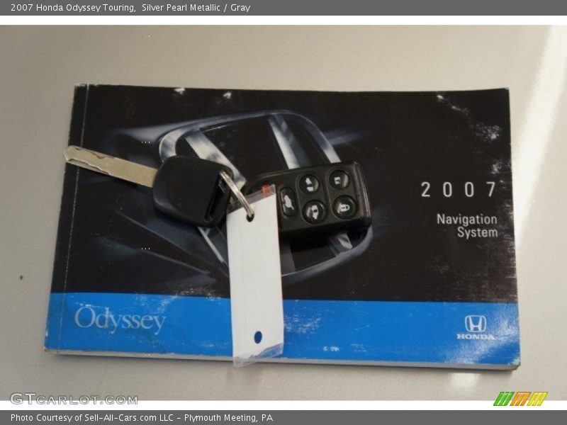Silver Pearl Metallic / Gray 2007 Honda Odyssey Touring