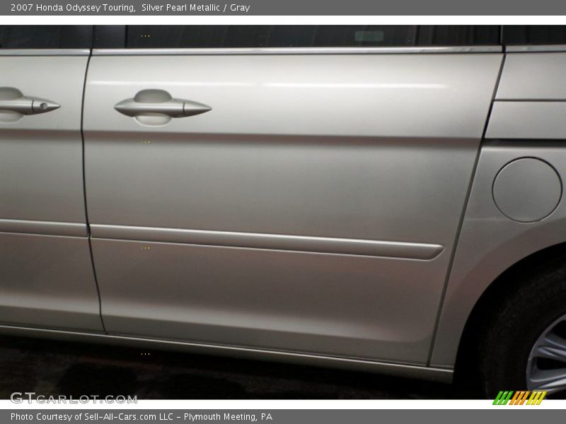 Silver Pearl Metallic / Gray 2007 Honda Odyssey Touring