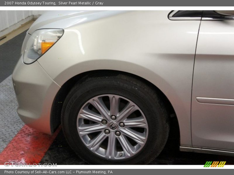 Silver Pearl Metallic / Gray 2007 Honda Odyssey Touring