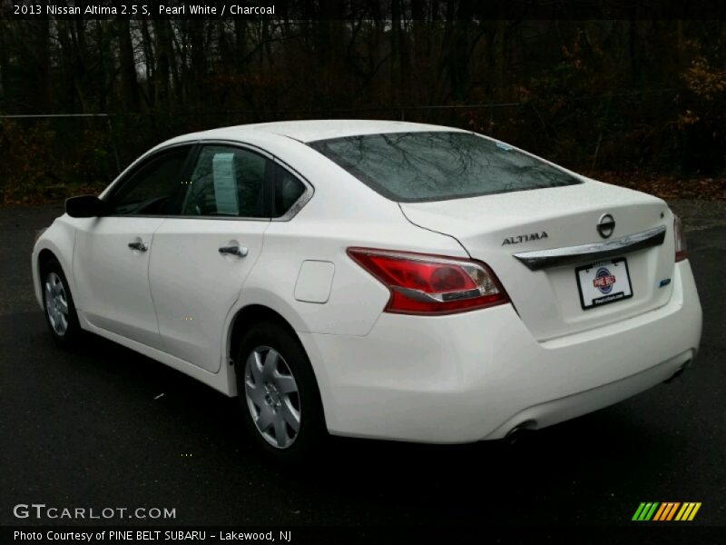 Pearl White / Charcoal 2013 Nissan Altima 2.5 S