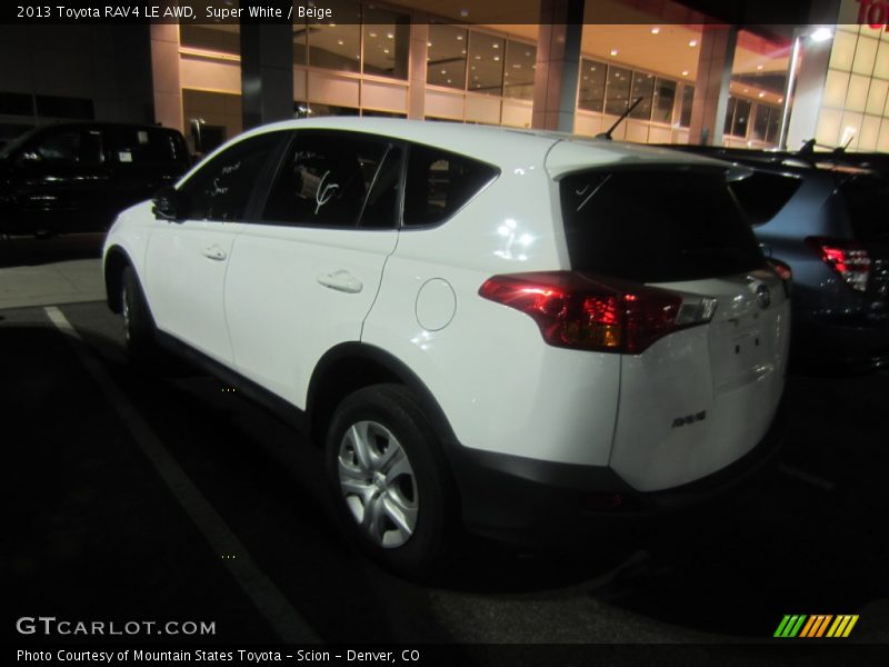 Super White / Beige 2013 Toyota RAV4 LE AWD