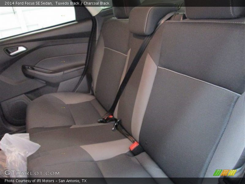 Tuxedo Black / Charcoal Black 2014 Ford Focus SE Sedan
