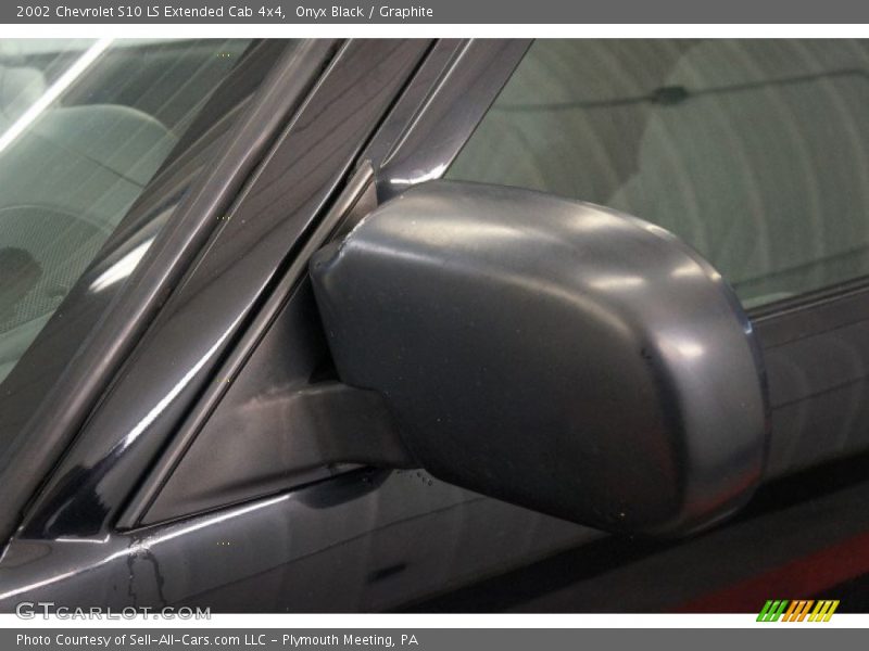 Onyx Black / Graphite 2002 Chevrolet S10 LS Extended Cab 4x4