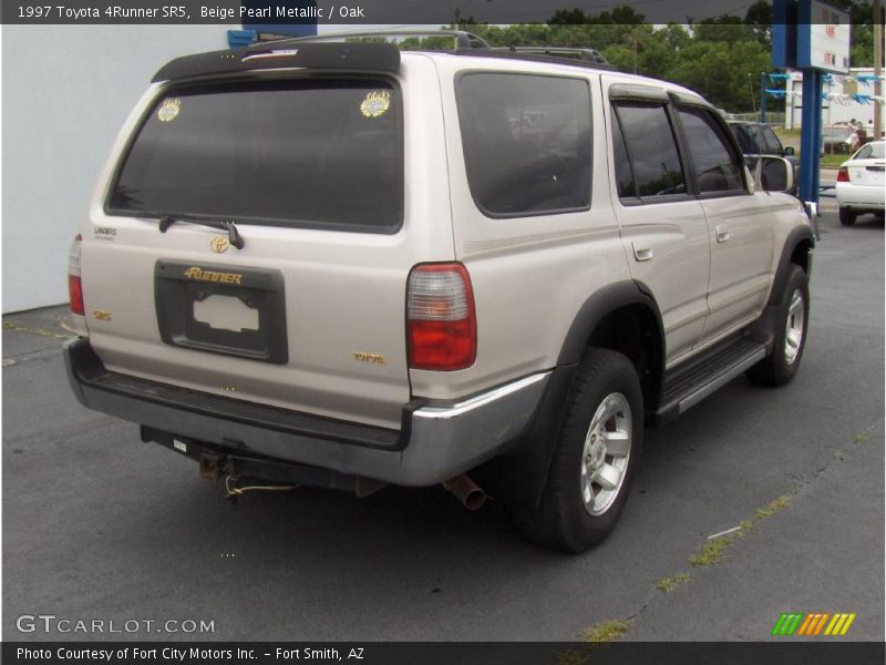 Beige Pearl Metallic / Oak 1997 Toyota 4Runner SR5