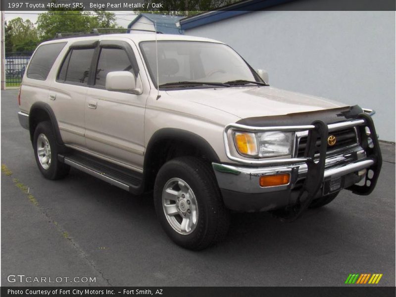 Beige Pearl Metallic / Oak 1997 Toyota 4Runner SR5