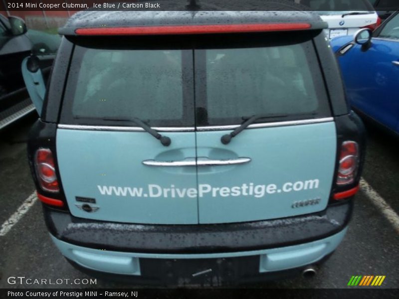 Ice Blue / Carbon Black 2014 Mini Cooper Clubman