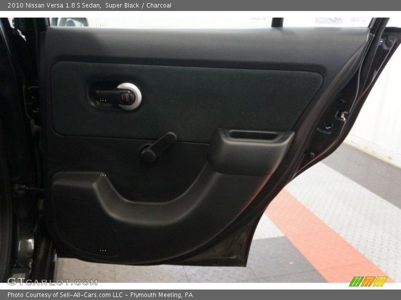 Super Black / Charcoal 2010 Nissan Versa 1.8 S Sedan
