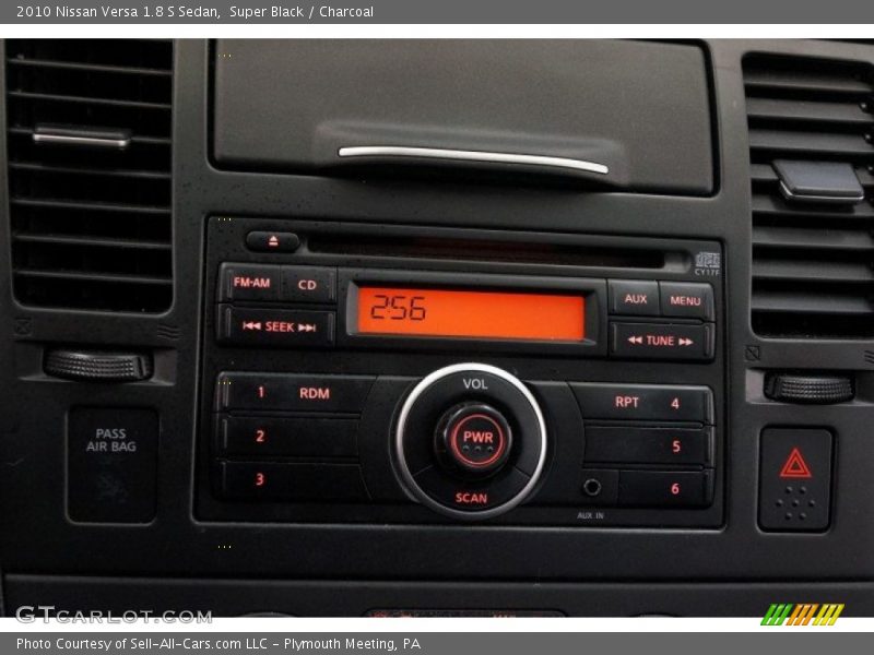 Super Black / Charcoal 2010 Nissan Versa 1.8 S Sedan