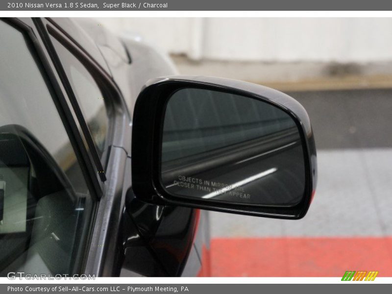 Super Black / Charcoal 2010 Nissan Versa 1.8 S Sedan