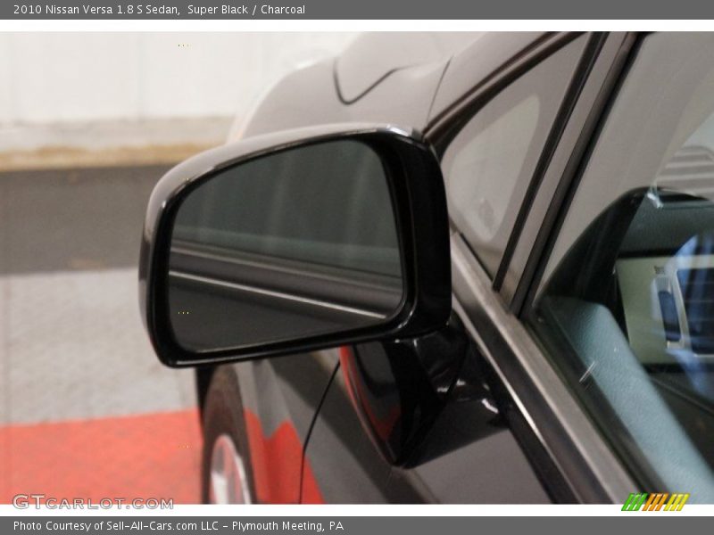 Super Black / Charcoal 2010 Nissan Versa 1.8 S Sedan