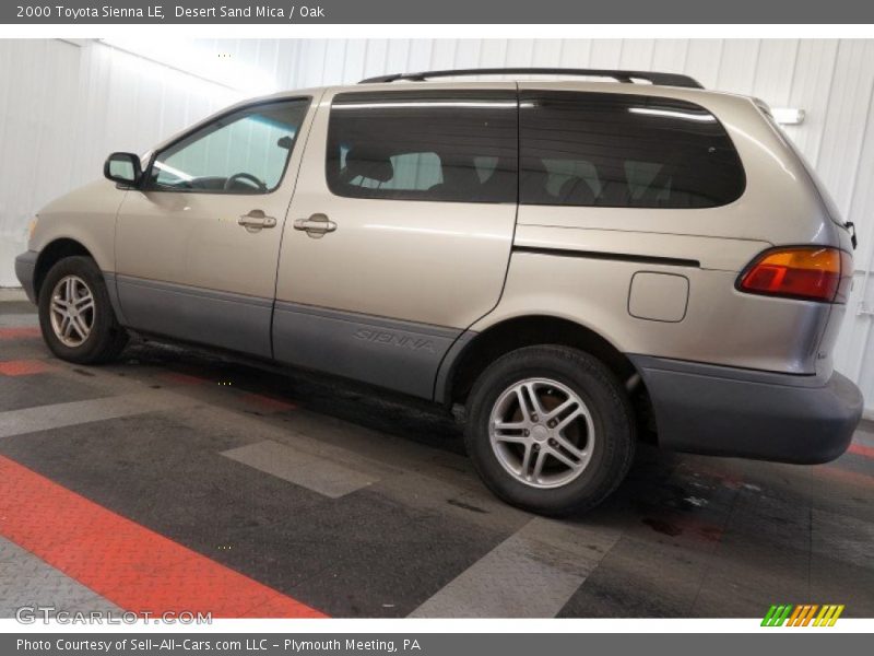 Desert Sand Mica / Oak 2000 Toyota Sienna LE